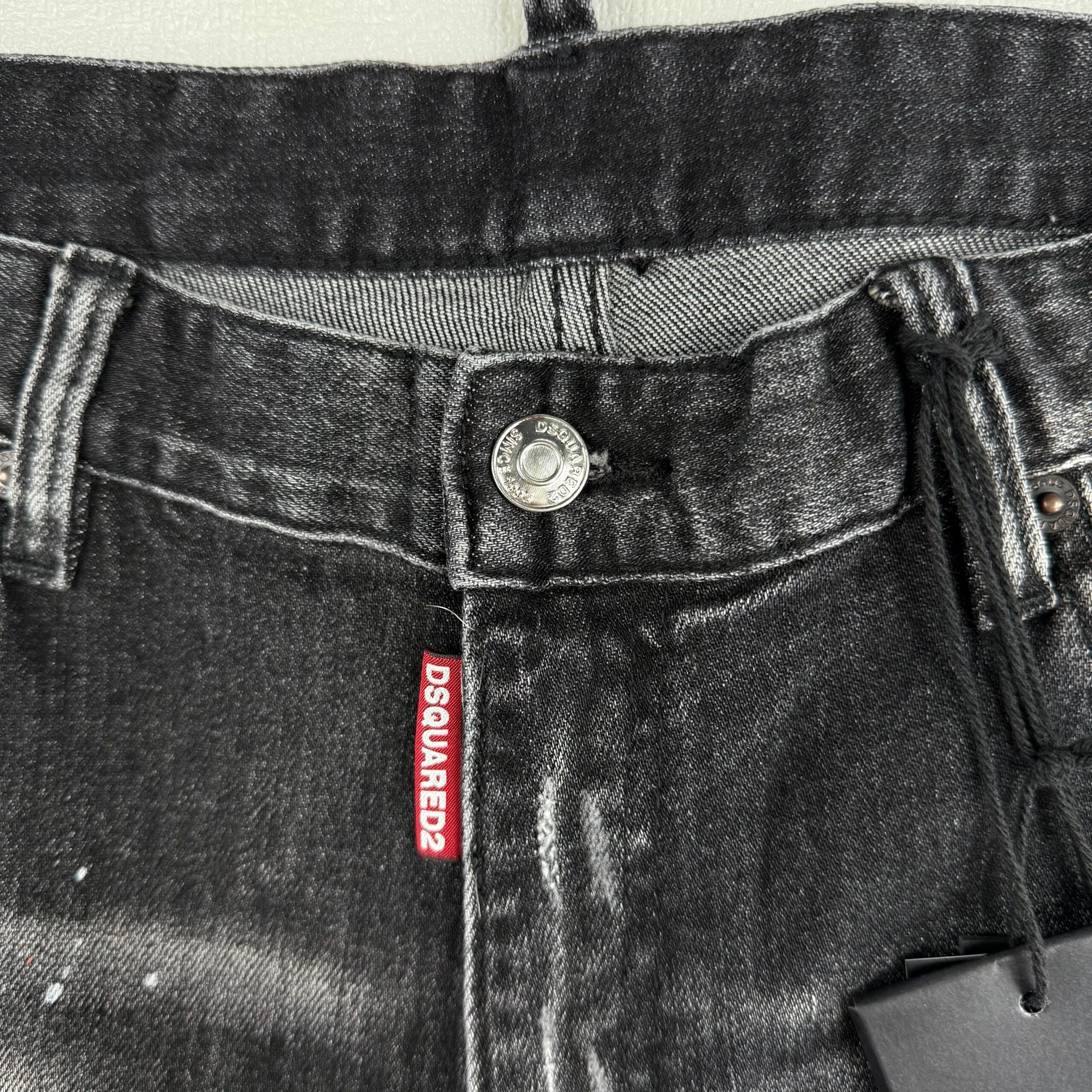 DSQ2 JEANS
