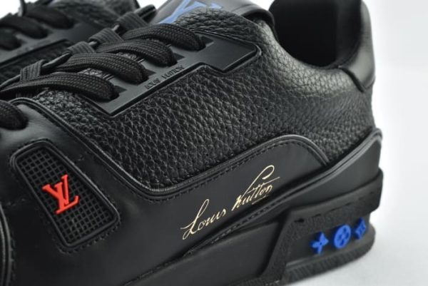 Trainer Black Signature