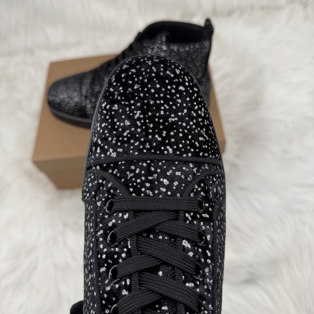 LBTN –  Suede Diamond