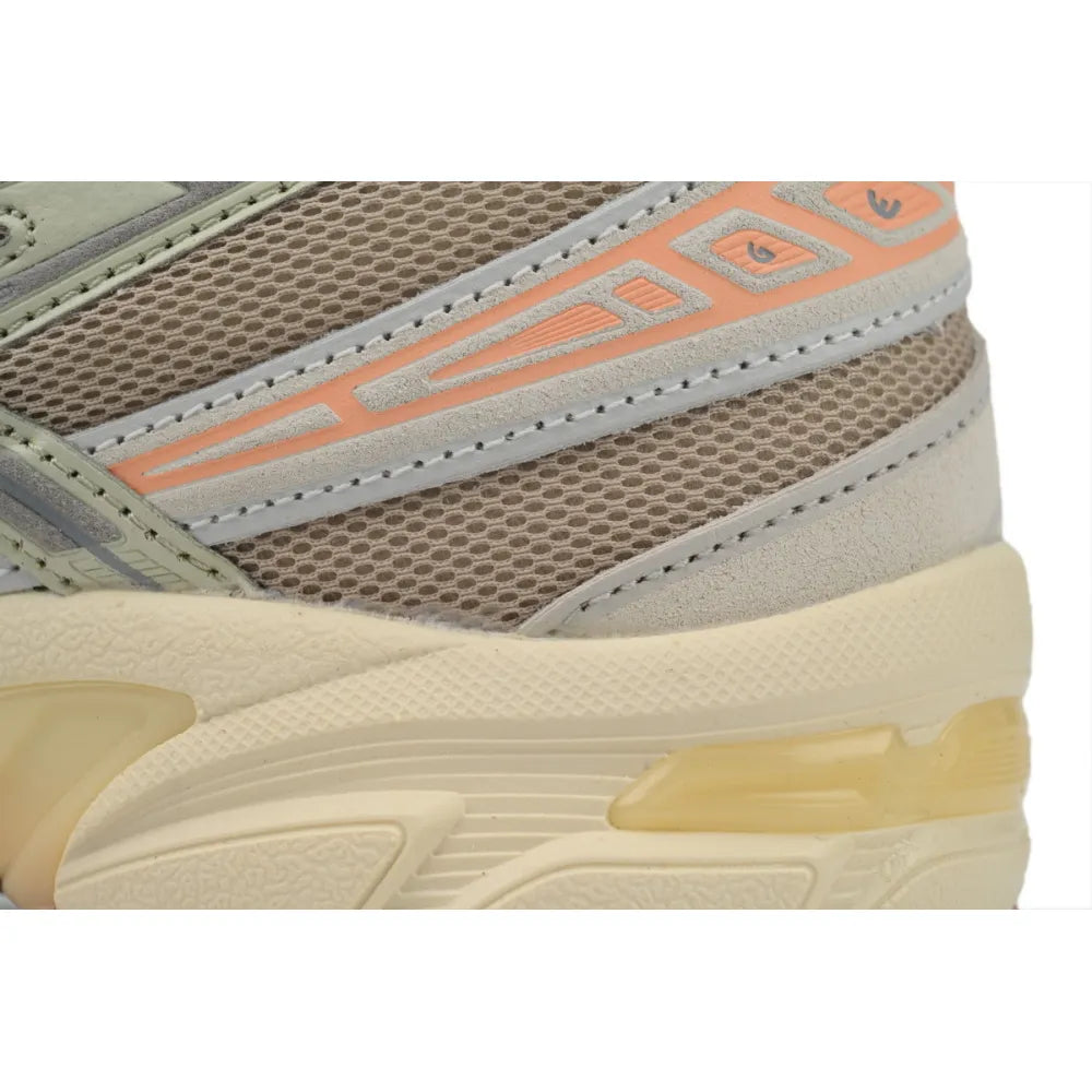 ASCS Gel 1130 ‘Feather Grey