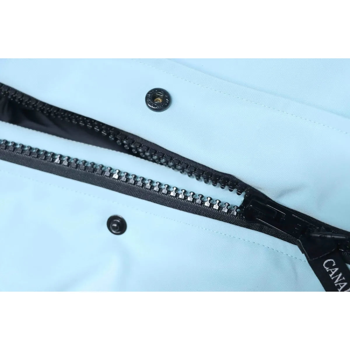 CG Chilliwack Bomber Jacket Short Down Jacket Sky Blue