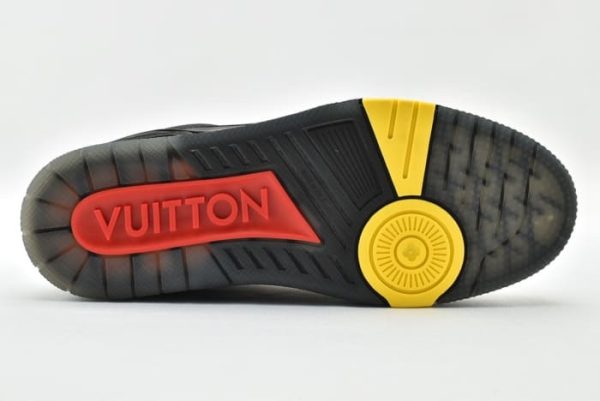 Trainer Black Signature