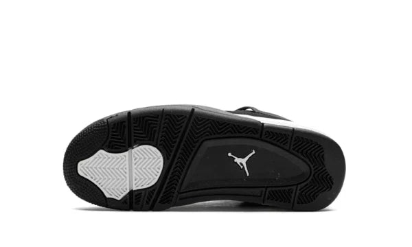 J4 – THUNDER WHITE